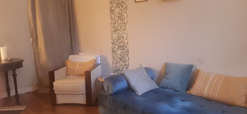 Belle salle de consultation à sous-louer à paris 11