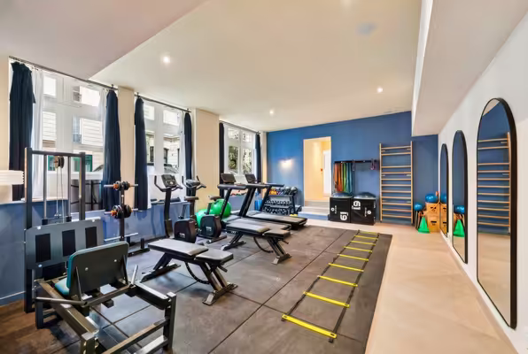 🆕 Paris 10 – Faubourg Saint-Denis : Cabinets médicaux/paramédicaux & kiné