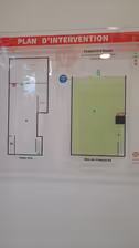 Superbe boutique, vitrine sur rue très passante, 60m2 avec sous sol ; 5mn métro voltaire, mairie du 11eme