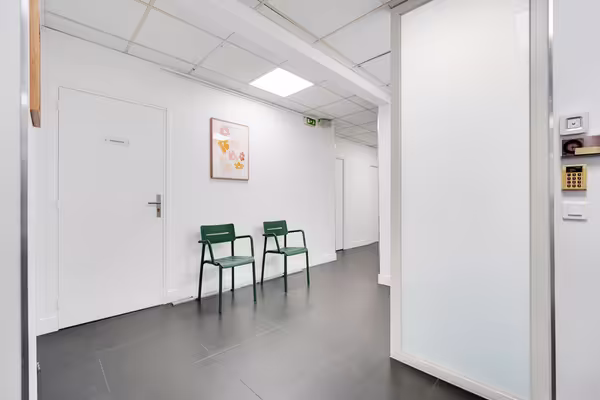 🏥 À VENDRE – Centre Médical Pluridisciplinaire à Garches