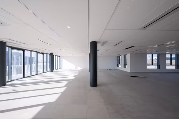 Plateaux ERP 330m² de bureaux neufs indépendants
