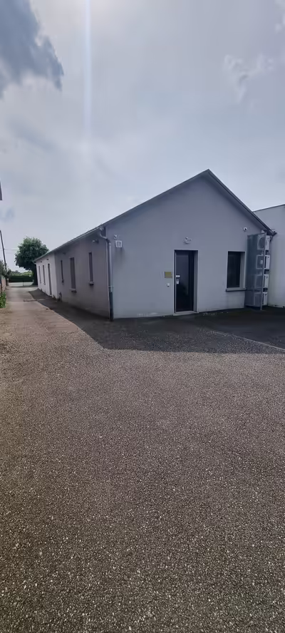Libourne local disponible-excellente visibité-axe passant