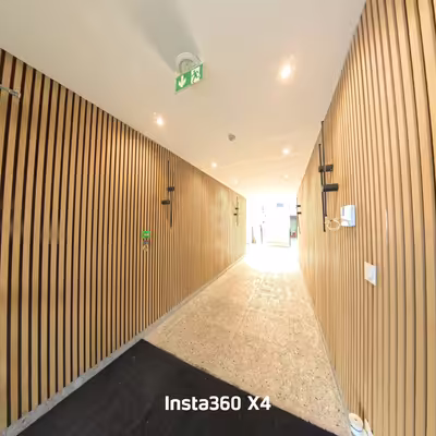 Local professionnel 220 m²