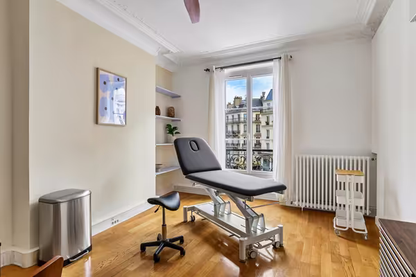 ✨ Paris 9 Cadet - Cabinets médicaux/paramédicaux disponibles