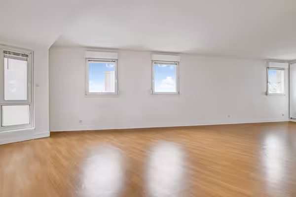 Paris 19ème, idéal profession libérale 2 pièces de 58 m2