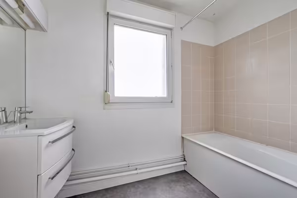 Paris 19ème, idéal profession libérale 2 pièces de 58 m2