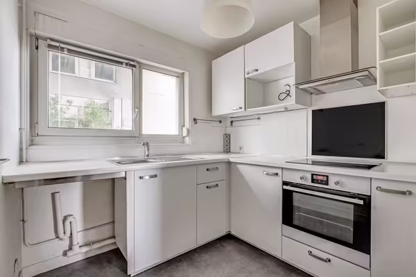 Paris 19ème, idéal profession libérale 2 pièces de 58 m2