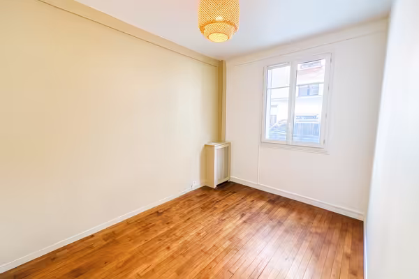 Location salle de consultation Clichy 92110  -  Rue George Soret