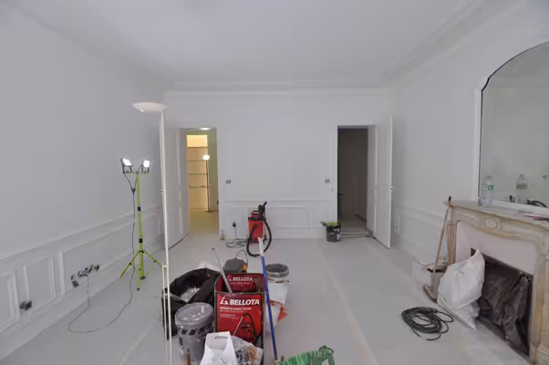 Paris 16 rue lalo: beau local professionnel de 45 m2-idéal professions libérales