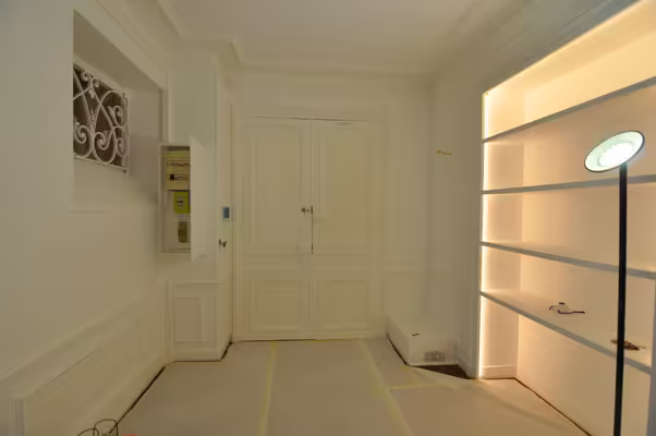 Paris 16 rue lalo: beau local professionnel de 45 m2-idéal professions libérales