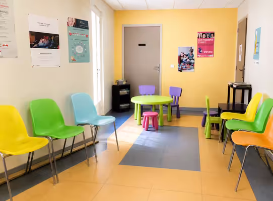 Dès 11.29 € ttc /m² /mois - 30 min la garde - fréjus - st maxime - praticiens déjà en places
