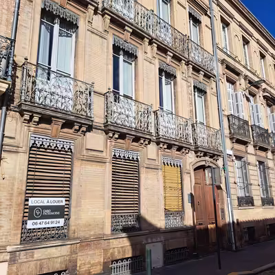Local en rez de chaussée - 198 m² - Toulouse