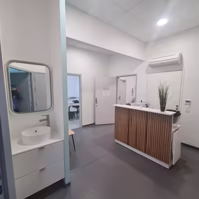 Cession cabinet dentaire en location (ou autre activité nécessitant arrivées techniques)