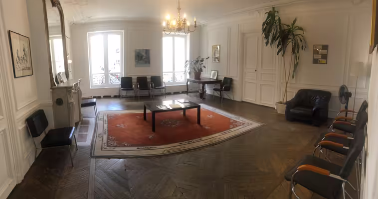 Paris 9 - bureau de 35m2 dans un cabinet médical de groupe 1900euros/mois