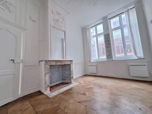 Location bureaux rez-de-chaussée Vieux-Lille