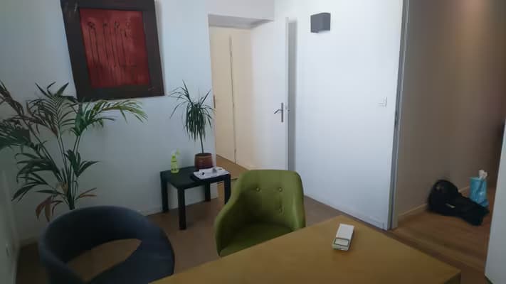 Loue bureau dans cabinet de groupe limite bordeaux / merignac
