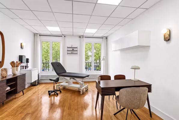✨ Bir-Hakeim Paris 15 - Cabinets médicaux/paramédicaux disponibles