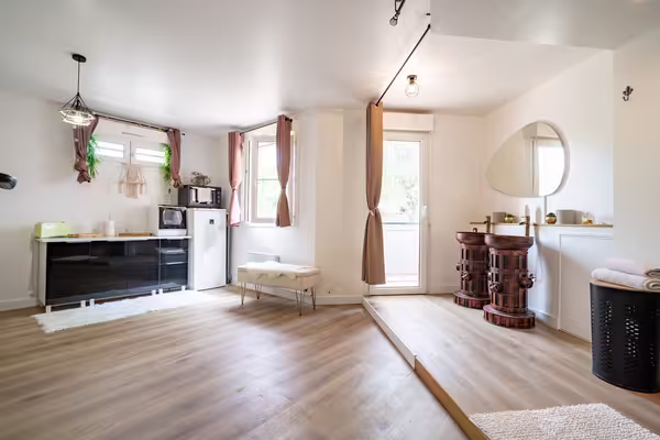 Le port-marly – local / studio 27 m² en rdc – idéal cabinet médical ou paramédical – accès pmr