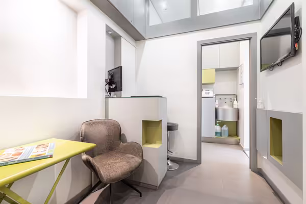 Cabinet médical /Dentaire/paramédical de 78 m² – Paris 18ᵉ – Libre d’occupation