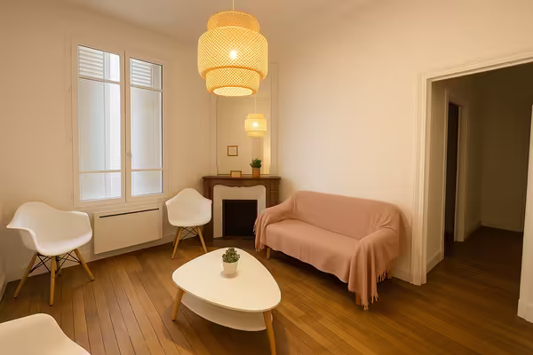 Location salle de consultation - Rue de  Rome, Paris 17e