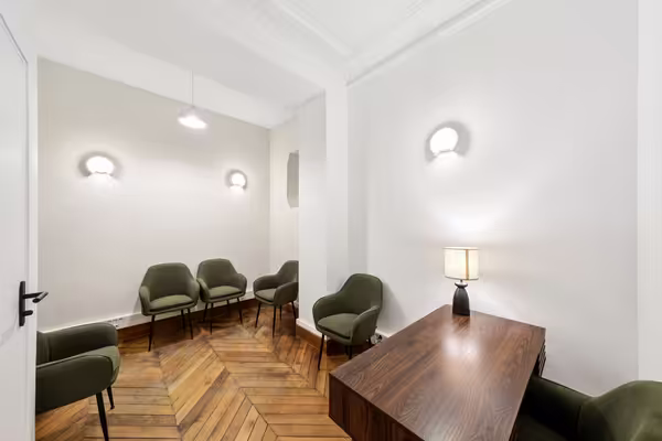 ✨ Saint-Pétersbourg Paris 8 - Cabinets médicaux/paramédicaux disponibles