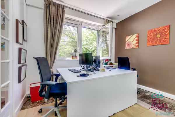 Vente d'un cabinet de 72 m² + 3 parkings – versailles, proche gare versailles-chantiers – vente directe propriétaire