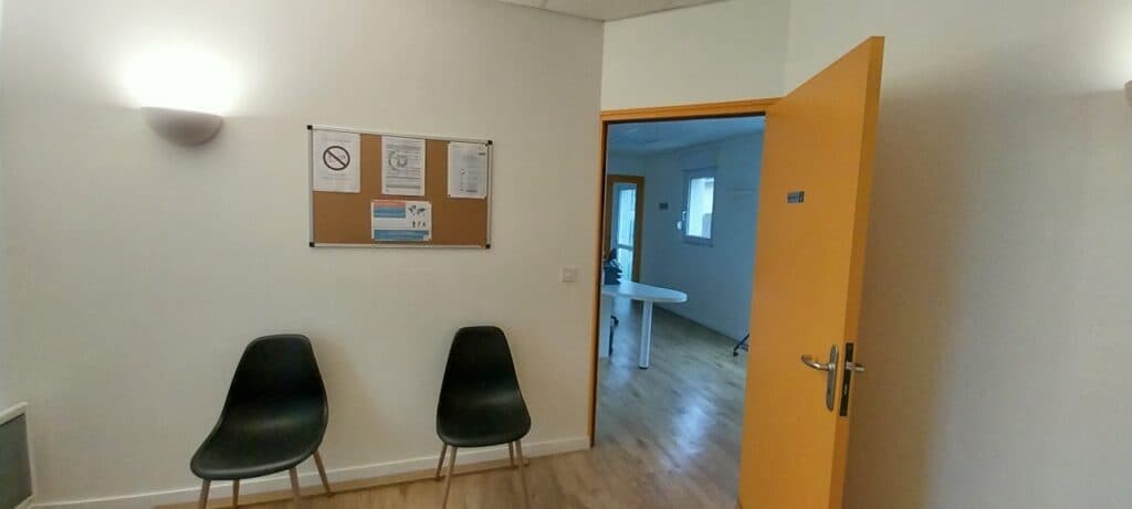 Vends cabinet Blain (44 - Nord de Nantes)