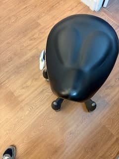 tabouret dentaire PLUTO  + siege ergonomique