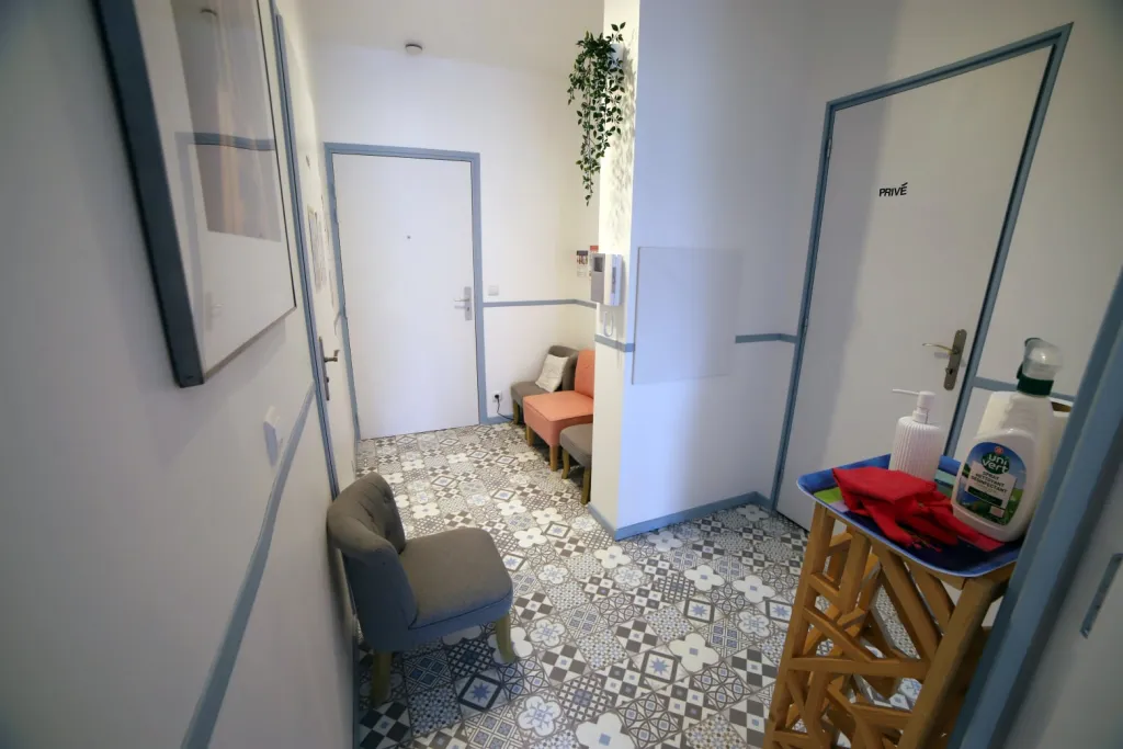 Bois d'Arcy - Location cabinet meublé